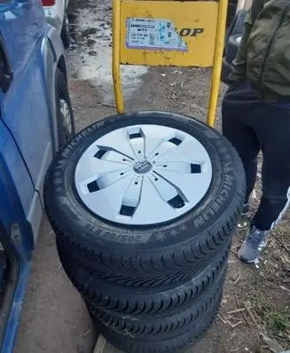 Audi Q2 - R16 steel rim 81A601147