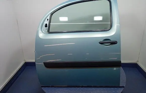 Renault Kangoo II Front door