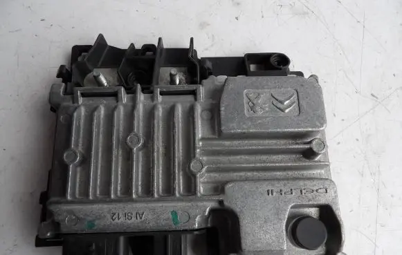 Peugeot 208 Other control units/modules 9808655680 00011971133 28292083