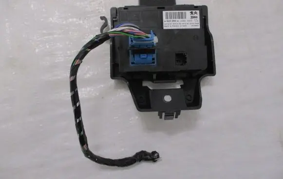 Citroen C3 Air conditioning/heating control unit 9832228080