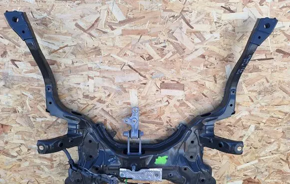 Toyota Yaris XP210 Front subframe