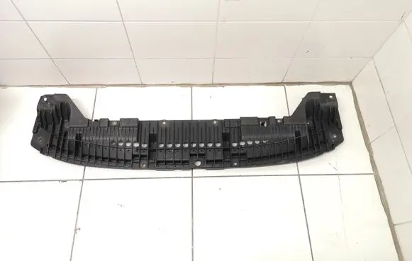 Toyota Auris 150 Front bumper mounting bracket 5261812010