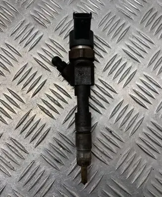 Volvo S40, V40 Fuel injector 8200238528 0445110146