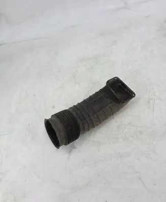 BMW 7 E32 Air intake duct part 1718994
