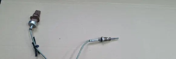 Audi A4 S4 B9 8W Exhaust gas temperature sensor 8W0919529P