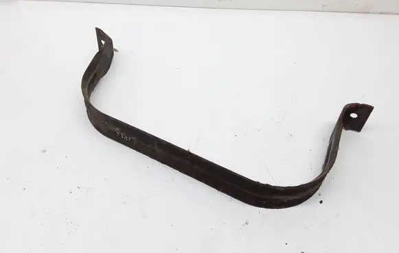 Fuel tank mounting bracket