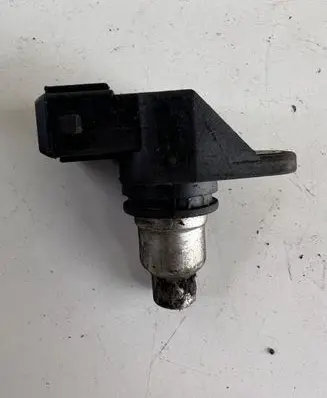 Renault Scenic II - Grand scenic II Camshaft position sensor 8200038472 820003847