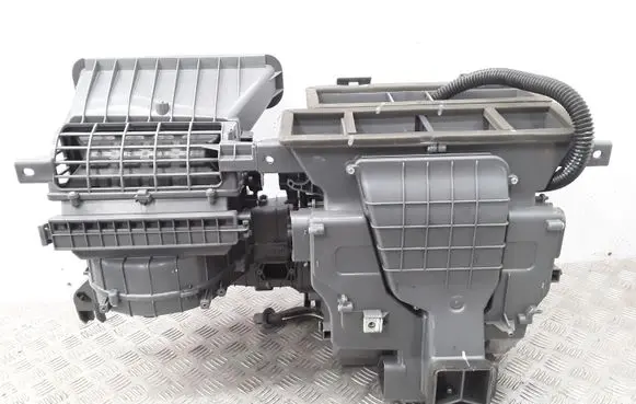 Hyundai i40 Interior heater climate box assembly 1307252347 H400730880
