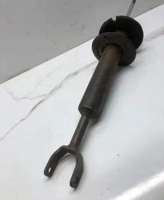Volkswagen PASSAT B5.5 Front shock absorber/damper