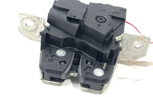 Mercedes-Benz B W246 W242 Tailgate exterior lock A2467400035
