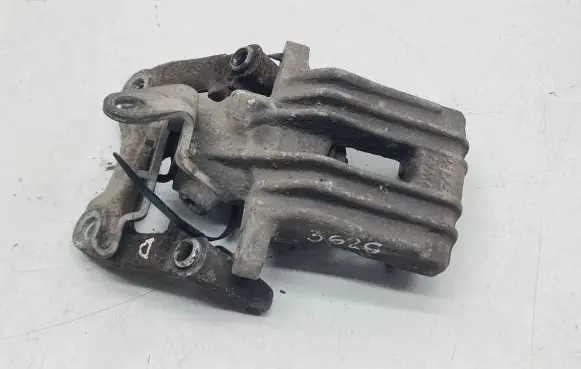 Volkswagen Golf V Rear brake caliper 1K0615424 1K0615424J