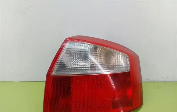 Audi A4 S4 B6 8E 8H Rear/tail lights 8E0945096