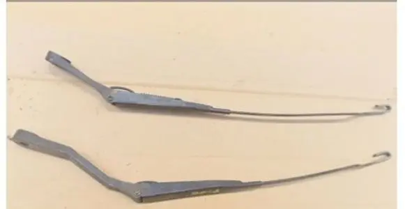 Nissan Primera Windshield/front glass wiper blade 