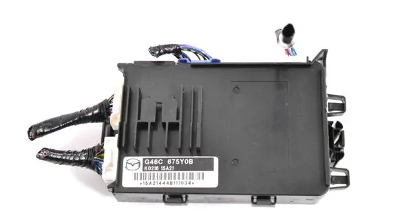 Mazda 6 Central body control module G46C675Y0B
