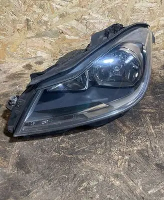 Mercedes-Benz C W204 Headlight/headlamp A2048209759 030127060300