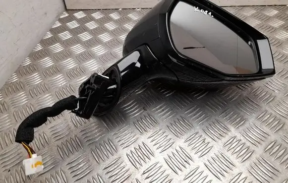 KIA Sportage Front door electric wing mirror E130410041