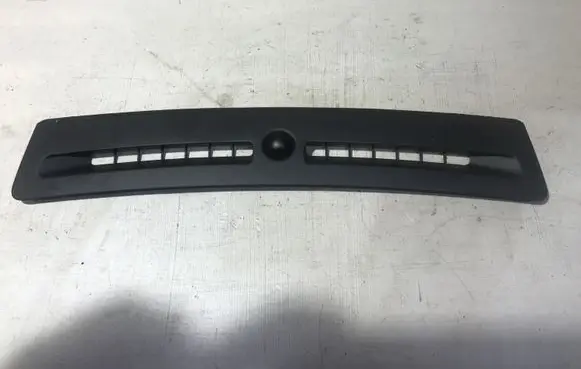 Jaguar F-Pace Cabin air duct channel HK83044A98A