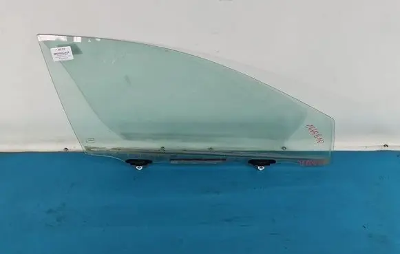 Toyota Corolla E160 E170 Front door window glass four-door IMPRK1565610