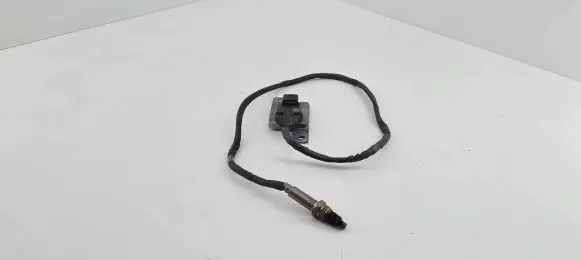 Audi A6 S6 C7 4G Lambda probe sensor 8K0907807J 5WK97205