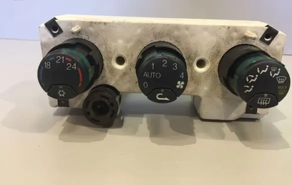 Alfa Romeo 156 Climate control unit 16238079 0143252