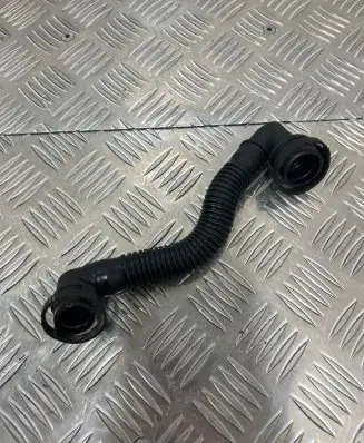Audi Q7 4L Breather/breather pipe/hose 059103221AL