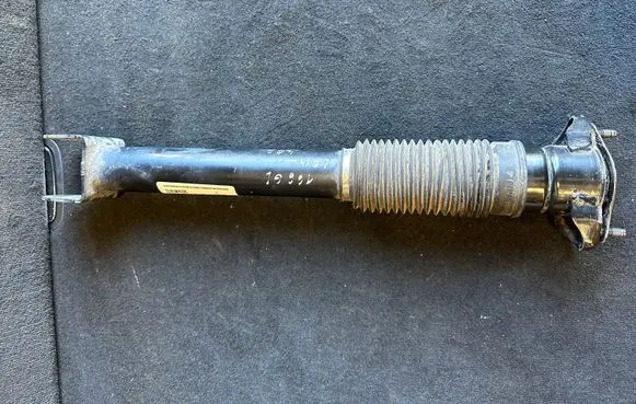 Mercedes-Benz GL X166 Rear shock absorber/damper A1663262200 844905001051 15022045348