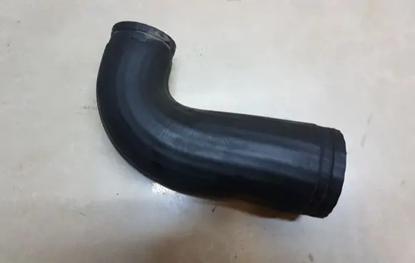 Volvo S60 Intercooler hose/pipe