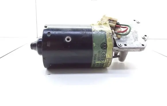 Volkswagen PASSAT B3 Wiper motor 357955113A 403326