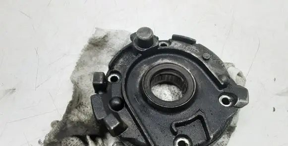 Oil pump