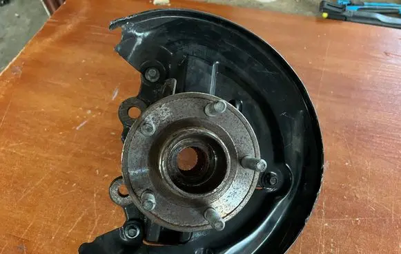 Ford Focus ST Front wheel hub spindle knuckle