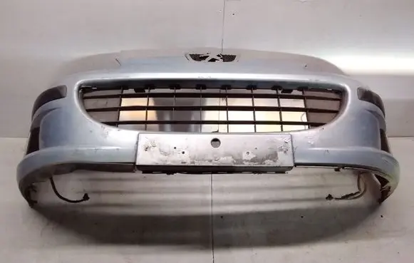 Peugeot 407 Front bumper