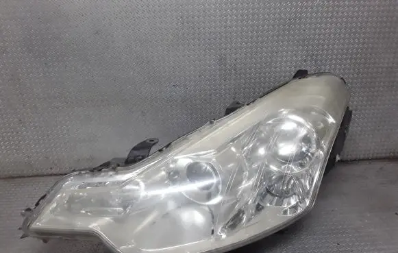 Citroen C-Crosser Headlight/headlamp