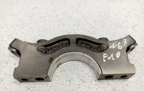 BMW 5 F10 F11 Crankshaft Holder 
