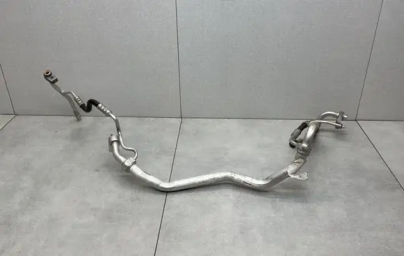 Ford Kuga II Air conditioning (A/C) pipe/hose GV6119E881RF