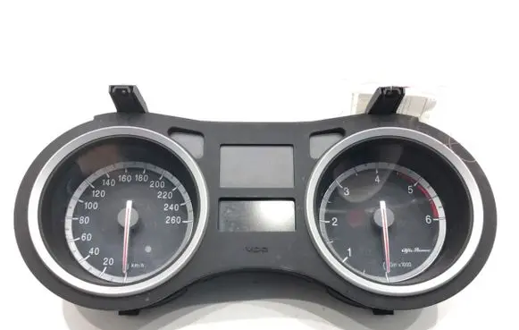 Speedometer (instrument cluster)