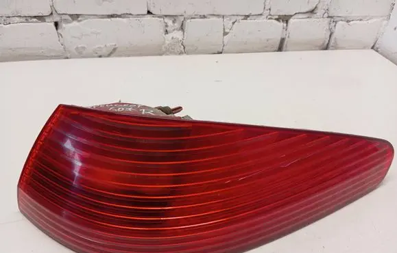 Rear/tail lights