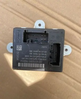 Ford Focus Door control unit/module A2C53304051