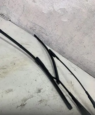 BMW 1 F20 F21 Windshield/front glass wiper blade 