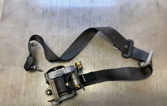 Honda Accord Front seatbelt TKAF8EJ436 TKAF8EJ437