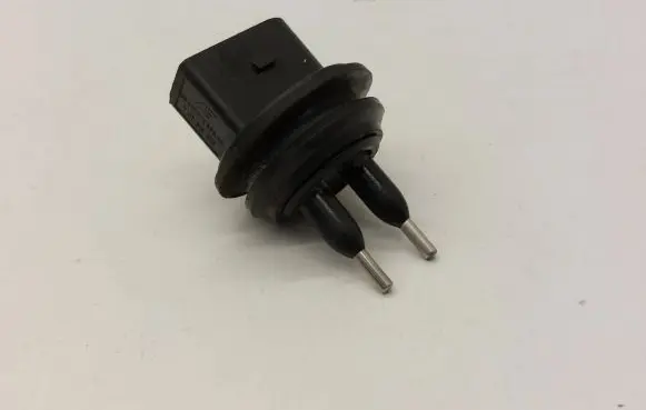 Audi A3 S3 8L Windshield washer fluid level sensor 7M0919376