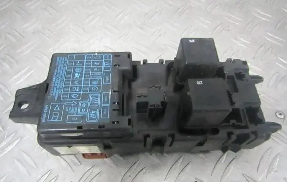 Mitsubishi Carisma Fuse box set mb953355