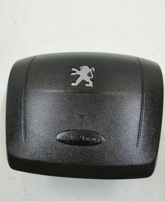 Steering wheel airbag