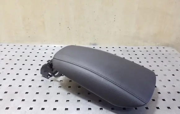Ford Mondeo MK V Armrest DS73F045C74 DS73F04604A