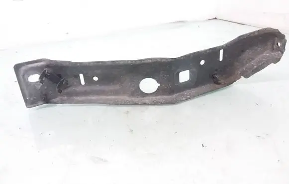 Headlight/headlamp mounting bracket