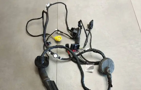 Audi A5 Sportback 8TA Front door wiring loom 8T8971030BA 24092010 TAB010766SP