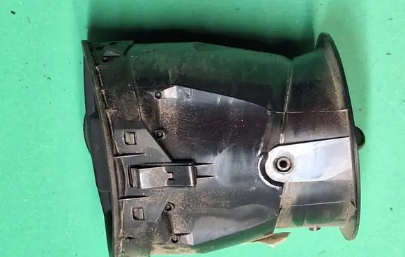 Volkswagen Caddy Dash center air vent grill 2k0819703b