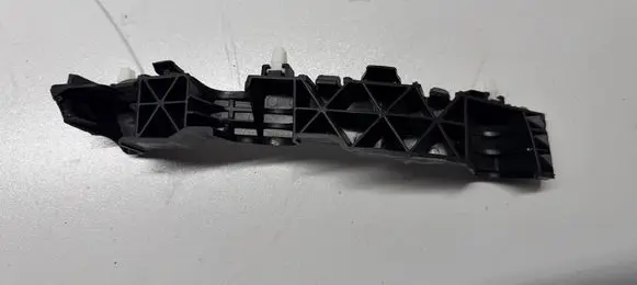 KIA Stonic Front bumper mounting bracket 86514H8400