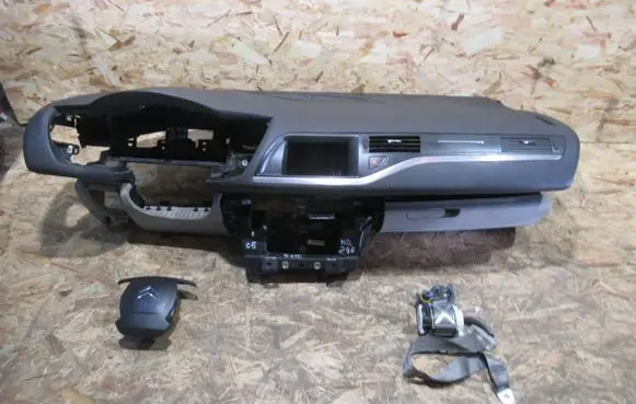Citroen Nemo Dashboard