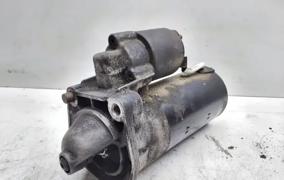 Volvo V70 Starter motor 0001109252