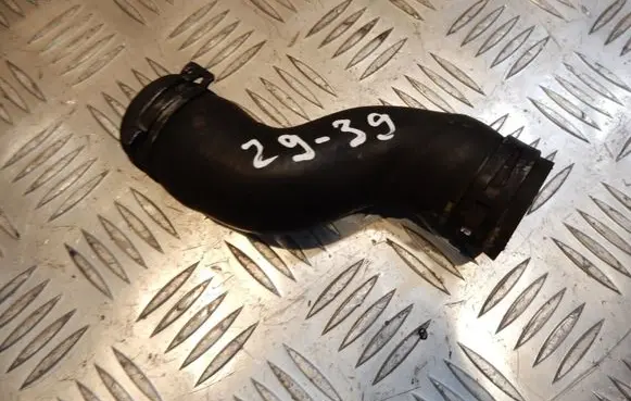 Volkswagen Touran I Engine coolant pipe/hose 2939